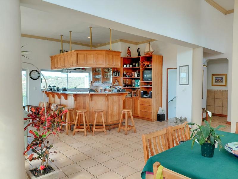 5 Bedroom Property for Sale in Stilbaai Wes Western Cape